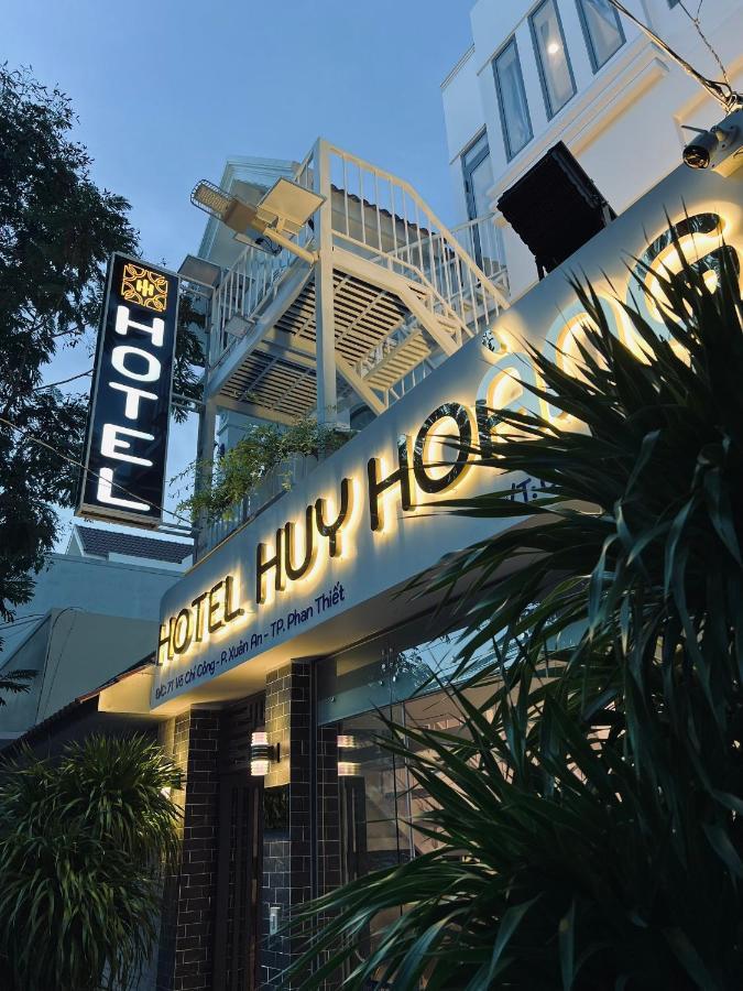 Huy Hoang Hotel Phan Thiết Esterno foto